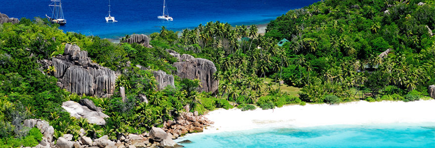 Partir naviguer en voilier aux Seychelles
